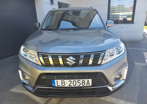 Suzuki Vitara cena 59900 przebieg: 70000, rok produkcji 2019 z Rzgów małe 121